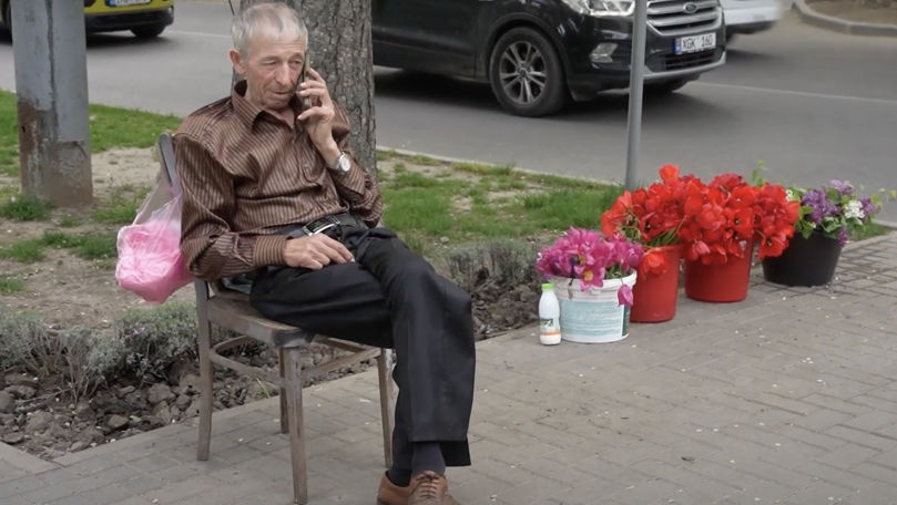Povestea bătrânului amendat în Capitală: Are nevoie de operație
