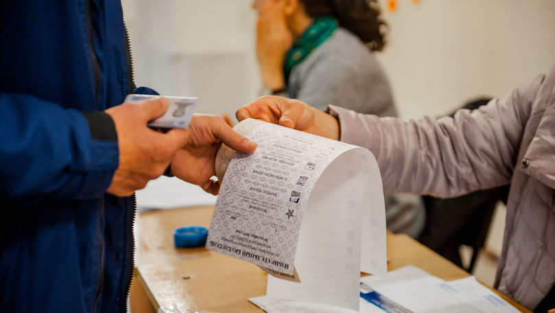Sondaj: Câți moldoveni sunt împotriva alegerilor parlamentare anticipate