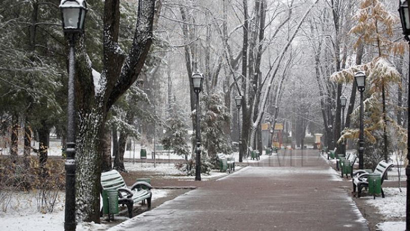 Meteo 23 februarie: Ninsori în toată țara și minime de -9 grade Celsius