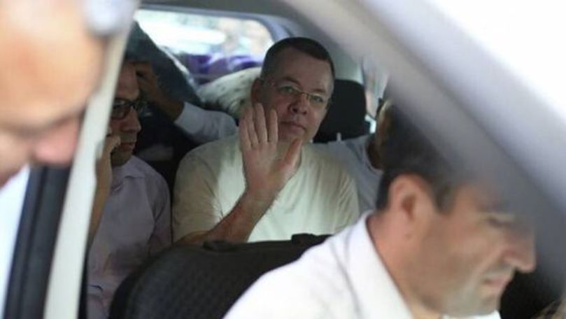 Turcia a dispus eliberarea pastorului american Andrew Brunson