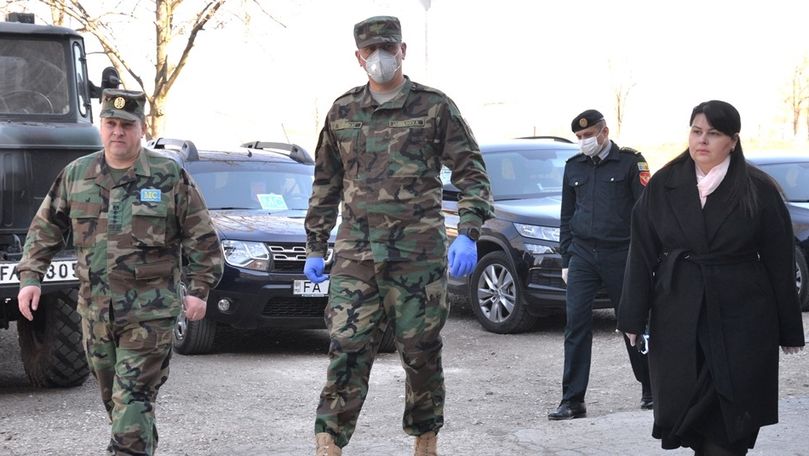 Пынзарь и Лесник побывали в миротворческом батальоне в Кошнице.