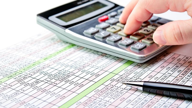 Taxele pentru unele unităţi comerciale din Chişinău ar putea crește