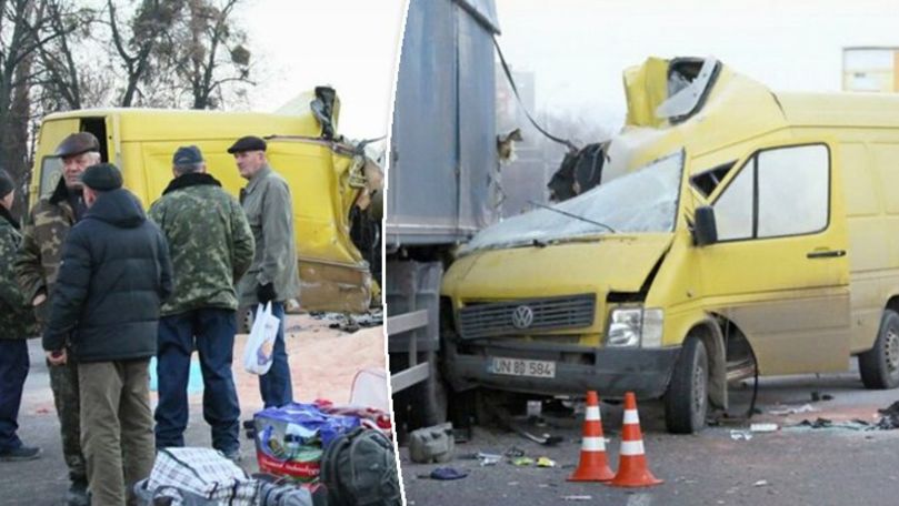 Microbuz cu moldoveni, răsturnat în Ucraina: 3 morți și 4 răniți