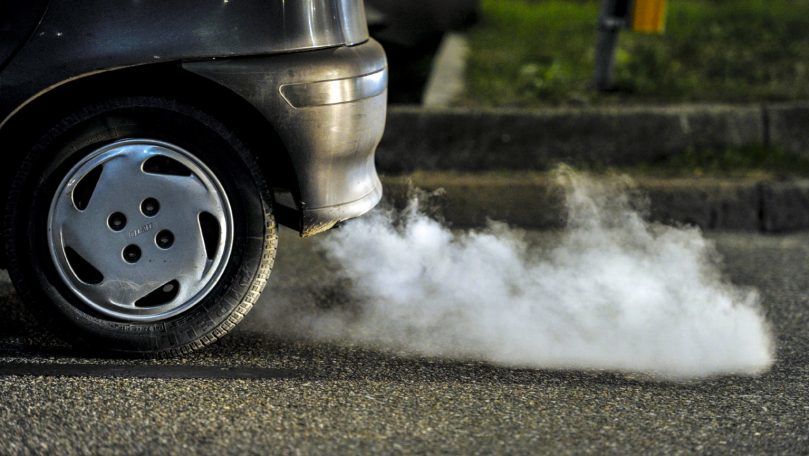 O țară din UE va interzice mașinile pe benzină și diesel din 2030