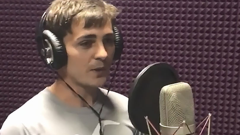 Iurii Șatunov din Moldova, filmat cum cântă în limba rusă