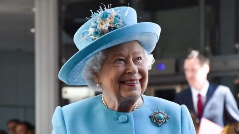 Regina Elisabeta II a refuzat titlul oferit de o revistă britanică