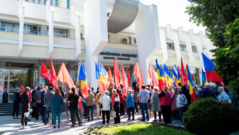Protest în fața Ministerului Agriculturii: PSRM cere demisia lui Gherciu