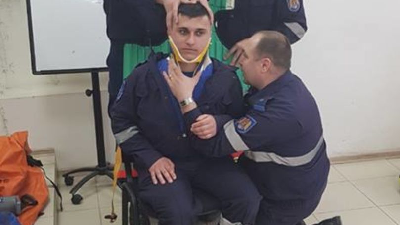 IGSU: 13 pompieri au devenit paramedici SMURD în Moldova