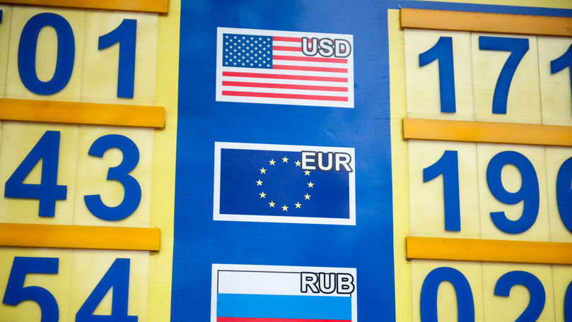 Curs valutar 19 aprilie 2021: Cât valorează un euro și un dolar