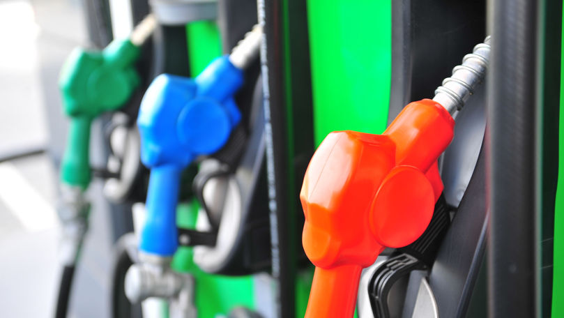 В феврале бензин подорожал на 70 банов за литр, а дизельное топливо — на 80 банов.