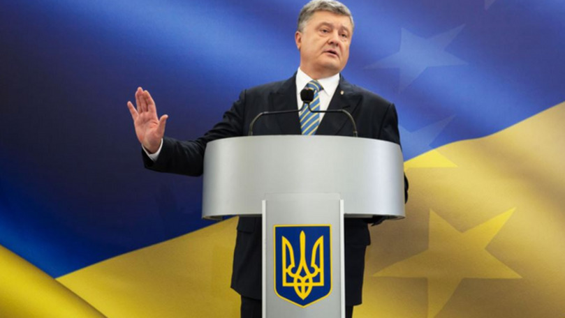 Poroșenko: Putin încearcă să se amestece în alegeri ca un maniac