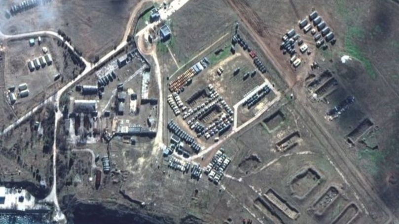Imaginile din satelit: Forţele ruseşti, puse în poziţii lângă Ucraina