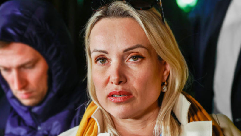 Первый канал обвинил Овсянникову в предательстве.