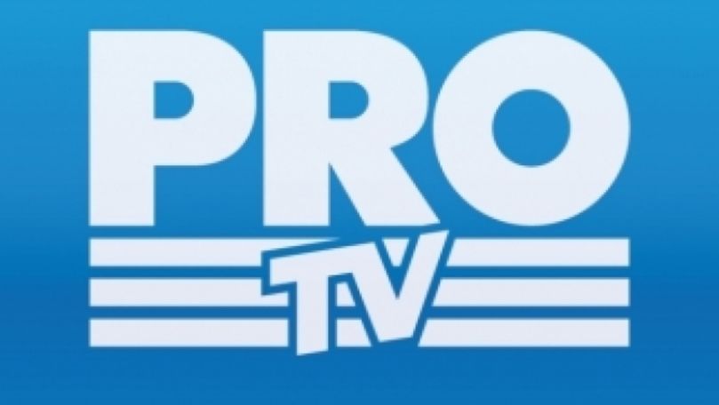 Prezentatoare Pro TV, rămasă singură acasă, a pozat goală