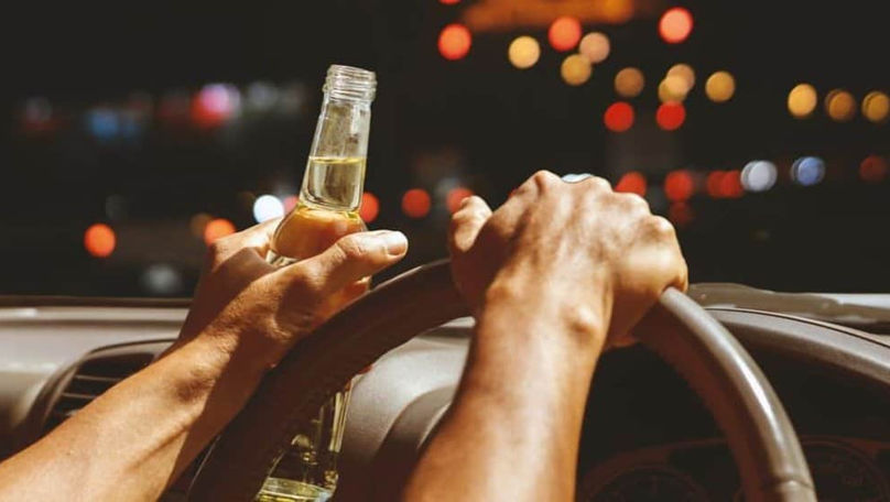 Zeci de șoferi beți sau drogați, depistați de Poliție în weekend