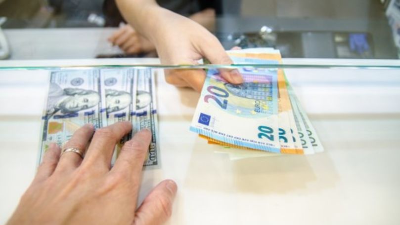 Curs valutar 5 mai 2019: Cât valorează un euro și un dolar