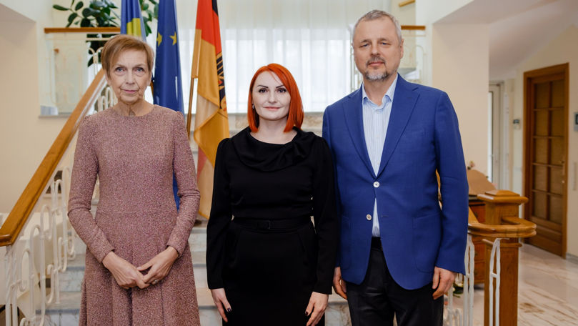 Directoarea Goethe-Zentrum Chișinău, decorată cu Ordinul de Merit german