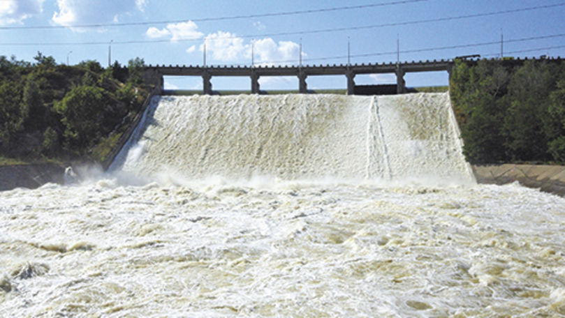 Alertă la hidrocentrala Costești-Stânca: Pericol de inundaţii