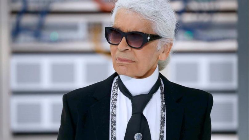 A murit designerul Karl Lagerfeld, creatorul de modă al casei Chanel