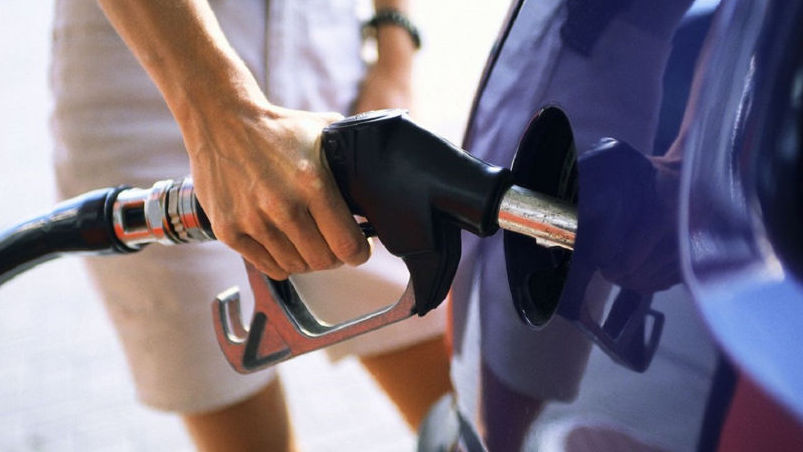 Carburanții devin tot mai scumpi: ANRE a afișat noile prețuri