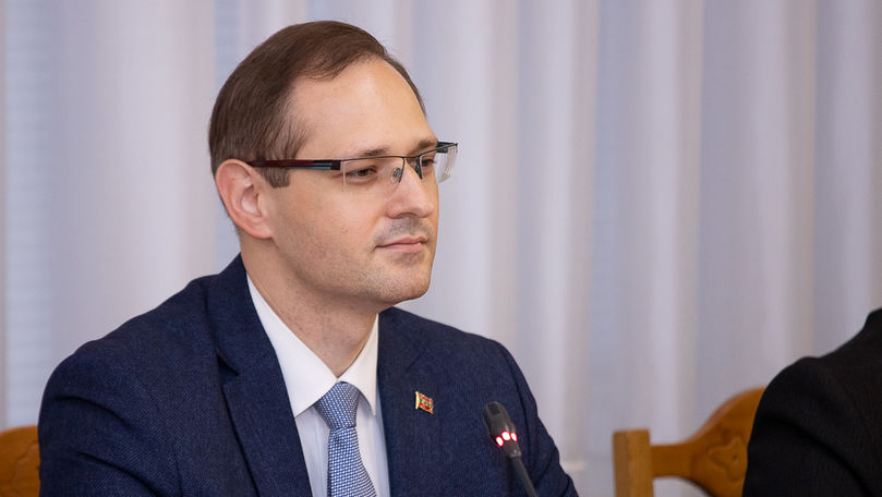 Игнатьев: Российские миротворцы создают условия для ведения мирного диалога.