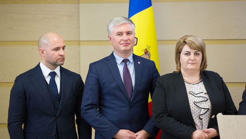 Pro Moldova, despre scopul carantinei în Parlament: Se cumpără demisiile