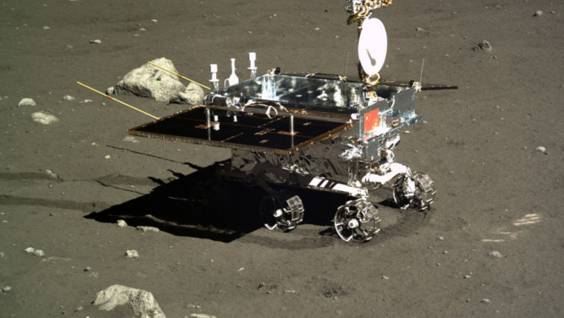 Ce a decoperit roverul selenar al Chinei pe partea întunecată a Lunii