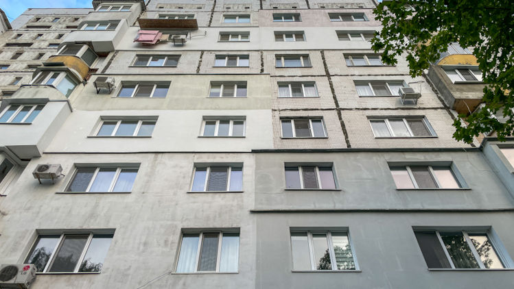Reparații capitale în blocuri, efectuate la zeci de adrese din Chișinău