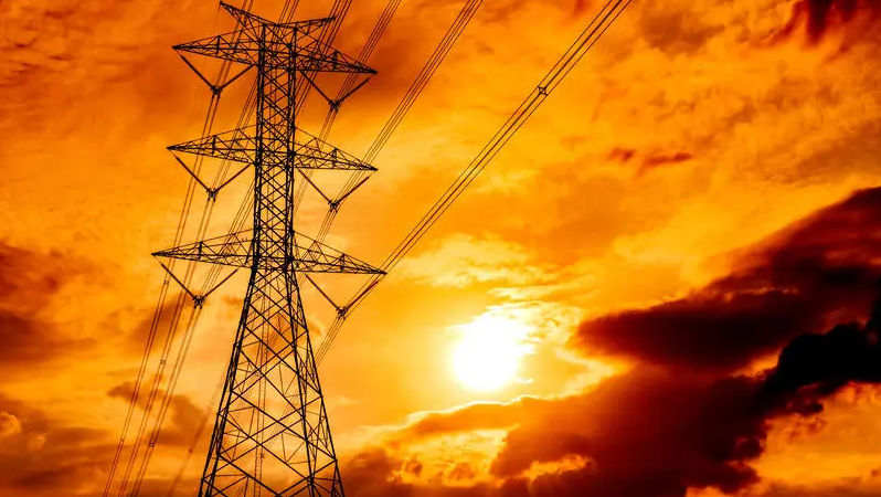 Consumul de energie pentru luni, aprovizionat: Va crește cu 17%