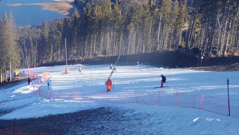 Sporturile de iarnă, în pericol. Stațiunile de schi se reinventează