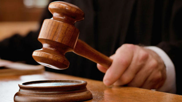 Un străin, condamnat la zece ani după ce a vândut ilegal un apartament