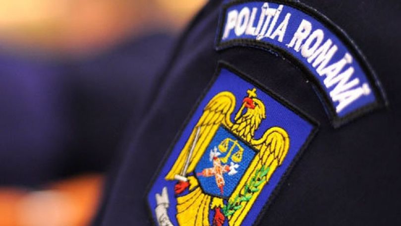 Referendum în România: Doi poliţişti ar fi făcut propagandă electorală