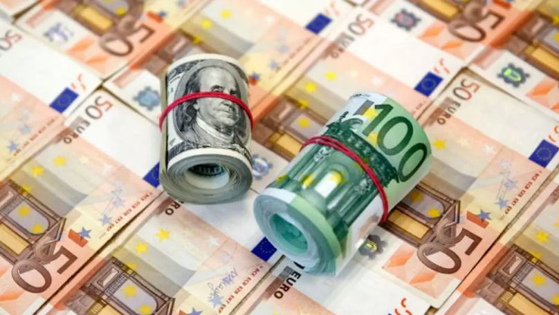 Curs valutar 7 septembrie 2025: Cât valorează un euro și un dolar