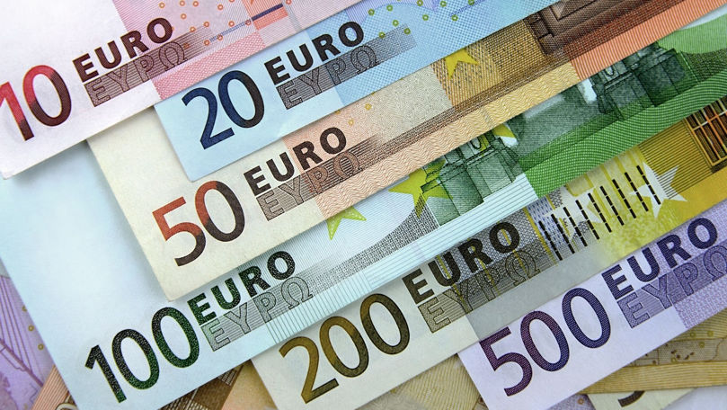 Curs valutar 30 septembrie 2024: Cât valorează un euro și un dolar