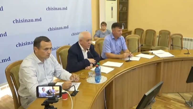 Președintele CMC, către consilieri: Cât veți mai abuza de răbdarea mea?