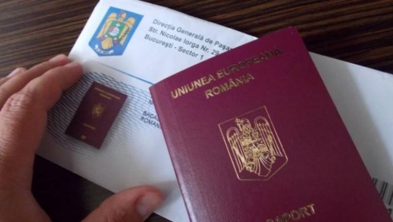 Moldoveni prinși cu pașapoarte românești falsificate pe aeroport