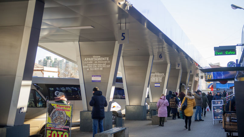 Protestul transportatorilor: Gările interurbane din ţară au fost pustii