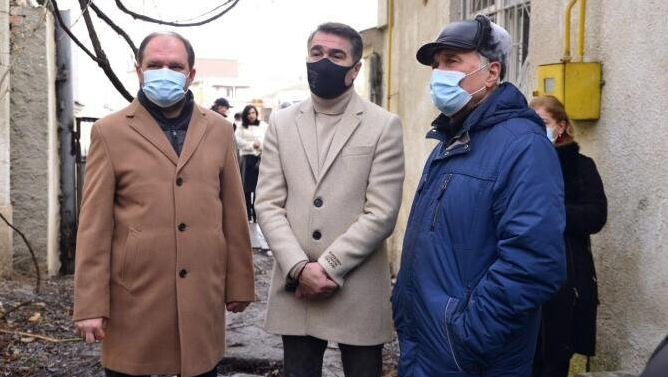 Centrul Cultural Eugen Doga stă în paragină, deși Primăria are acte