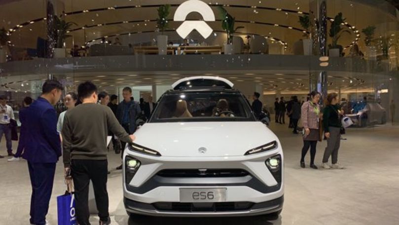 Chinezii vor să scadă preţul maşinilor electrice