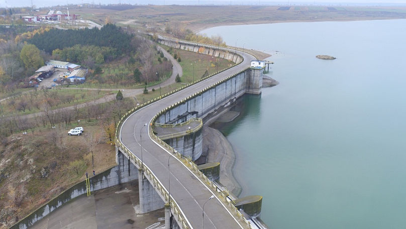 Guvernul dublează taxele de traversare a barajului Costești-Stânca