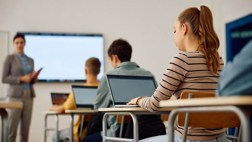 Nivelul de alfabetizare în Moldova a atins un record de 99,6%.