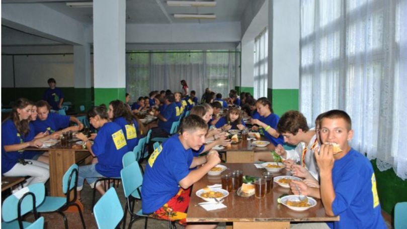 Alimentaţia copiilor în tabere de vară a fost examinată de ANSA