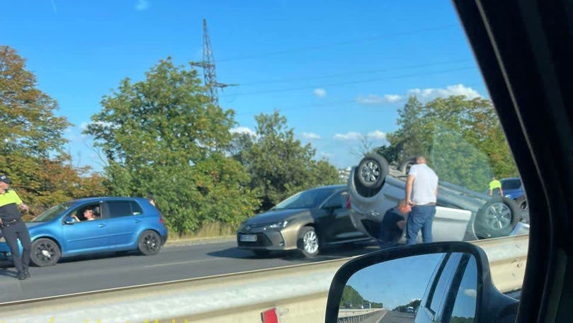 Cricova: O femeie a ajuns la spital după ce s-a răsturnat cu mașina