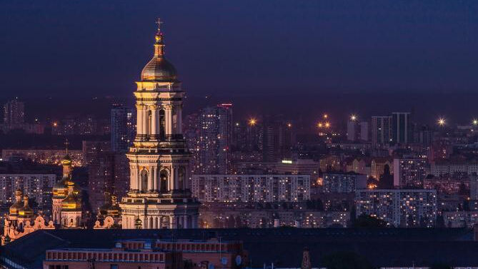 Panică în Kiev: 60% din oraș a rămas fără curent