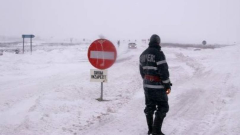 România: Cod galben de vânt și zăpezi spulberate
