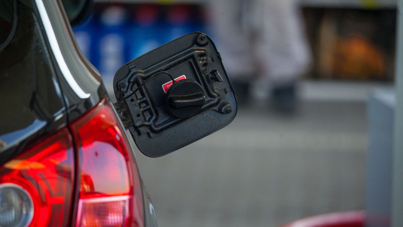 Carburanții, un pic mai scumpi în weekend: Noile prețuri afișate de ANRE