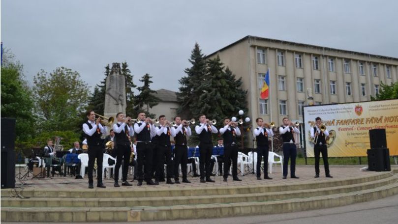 Oraşul Anenii Noi a găzduit festivalul Răsună fanfare peste hotare