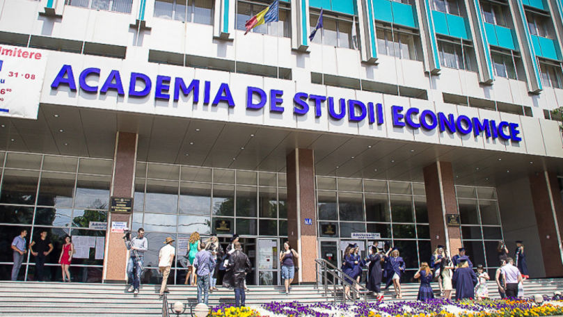 Studenţii confirmă: Mită a dat fiecare al treilea de la ASEM