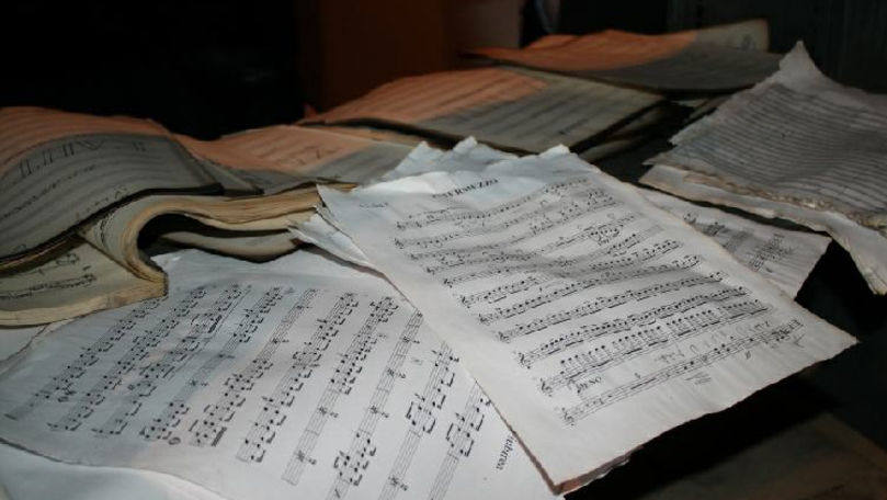Documentele recuperate de la Filarmonică vor fi digitalizate de BNRM