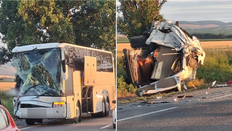 Un autocar cu 60 de ucraineni, implicat într-un accident în România